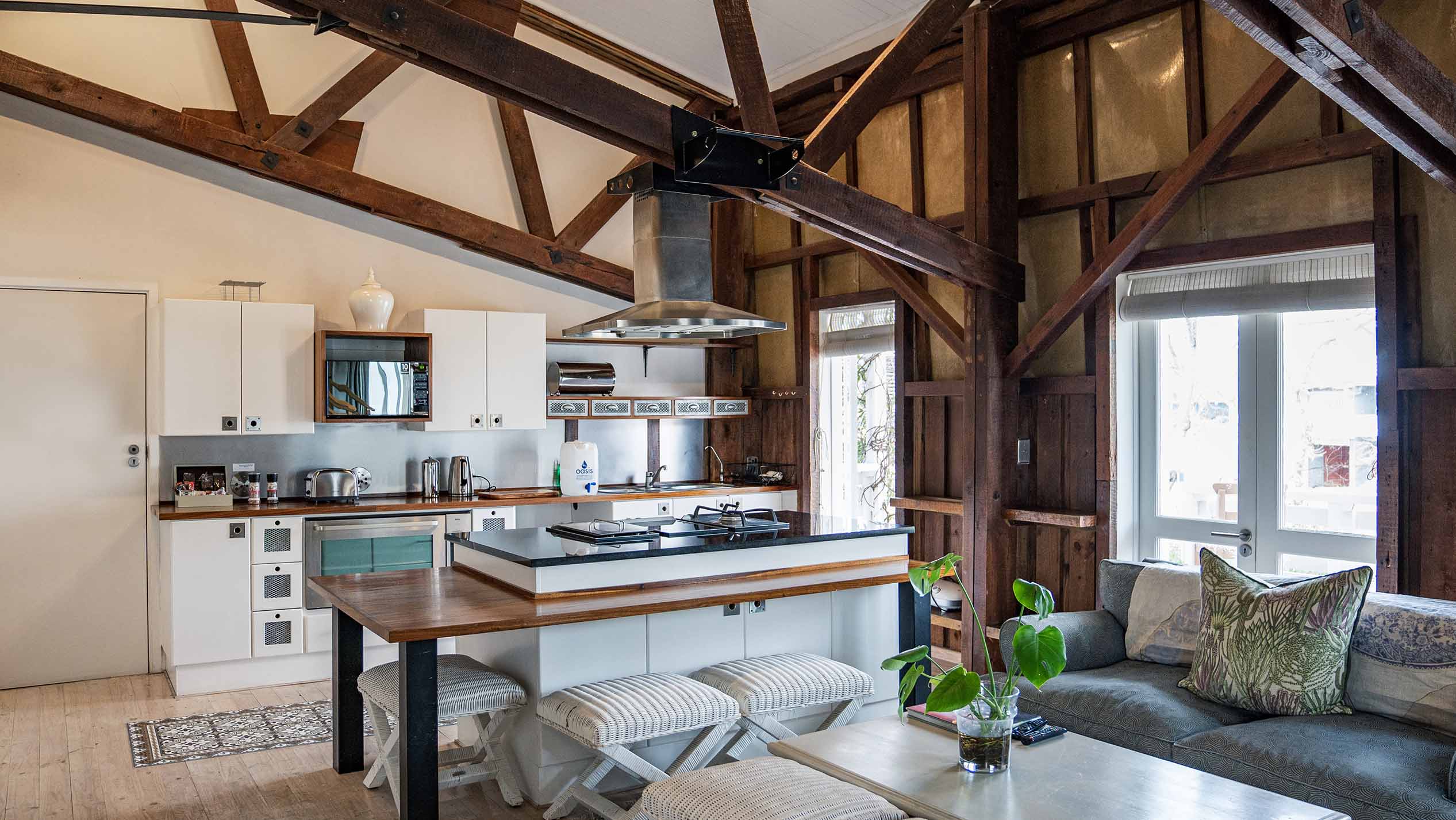 Spacious 2 Bedroom Lofts | Stay at The Lofts Boutique Hotel